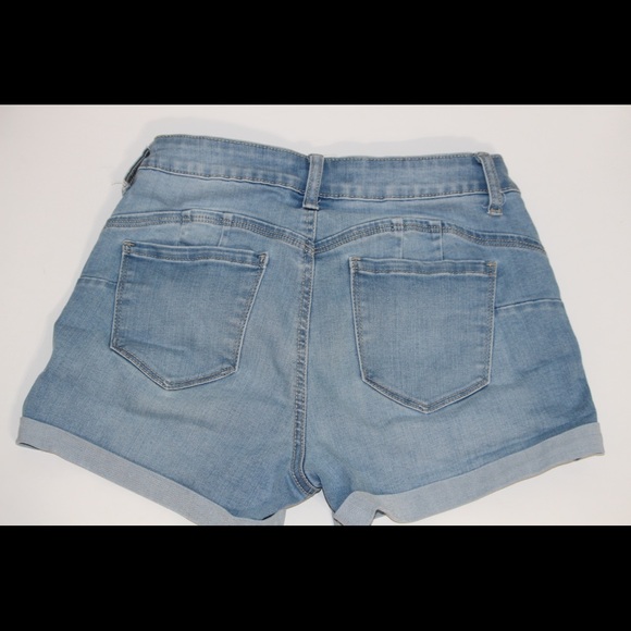 Women’s Small Light Blue Denim Shorts - Picture 2 of 6